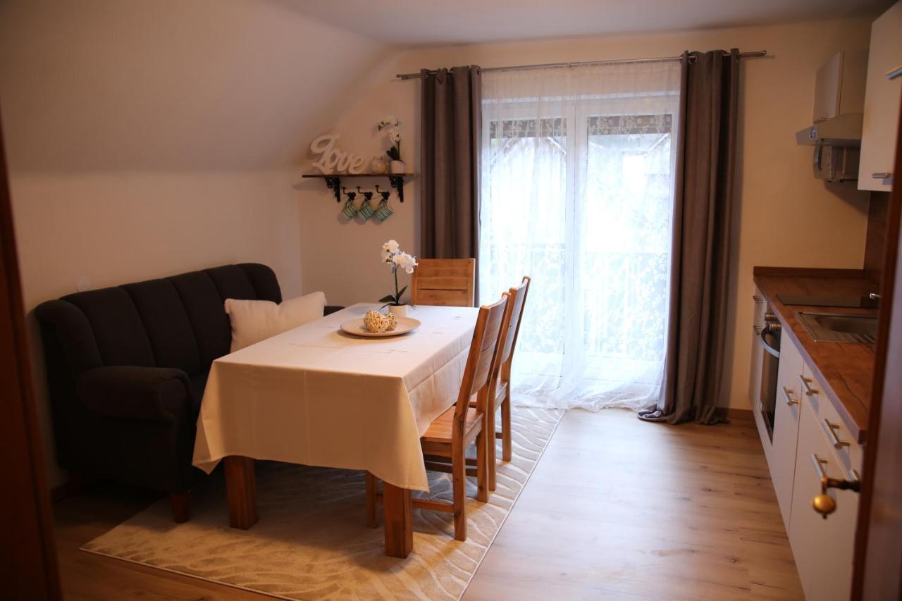 Apartments Marie B Hallstatt Exterior photo